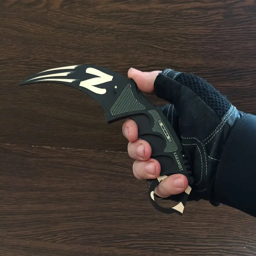 Ножик керамбит оружие подарочное ножик CS:GO 4 из дерева сувенирный в ассортименте