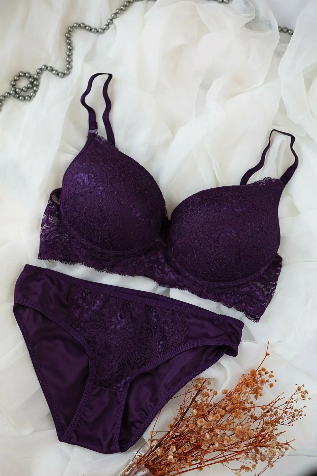 

Ищите прекрасные ночи с его потрясающим цветом, женский фиолетовый кружевной бюстгальтер и трусики, бесплатная доставка