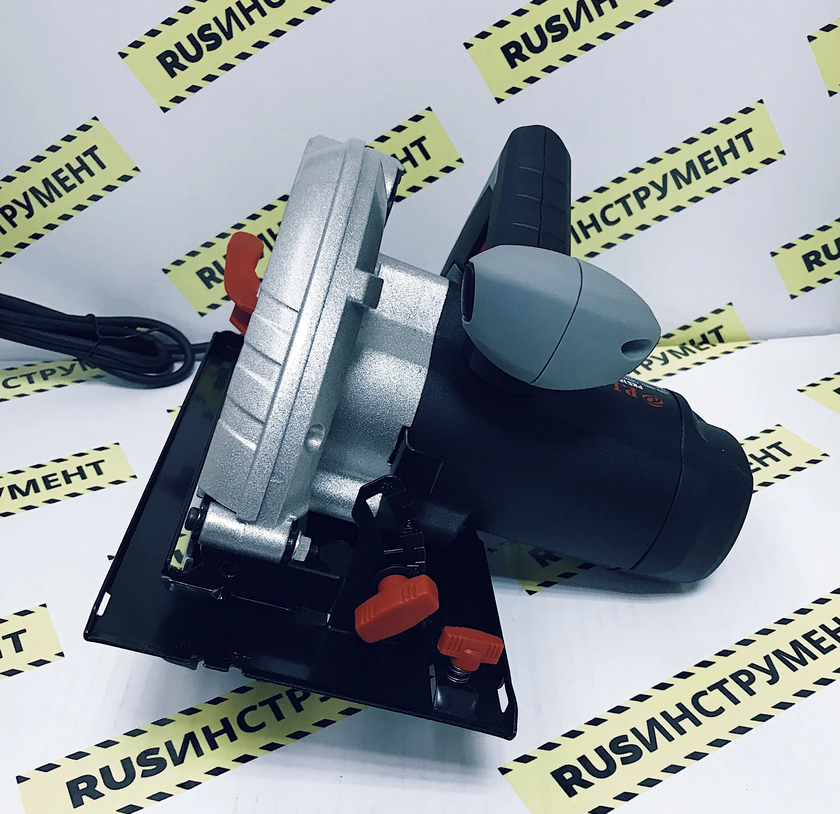 Пила циркулярная P.I.T. PKS185-D1 /// 1250 ВТ 5000 ОБ/МИН 185 ДИСК | Инструменты