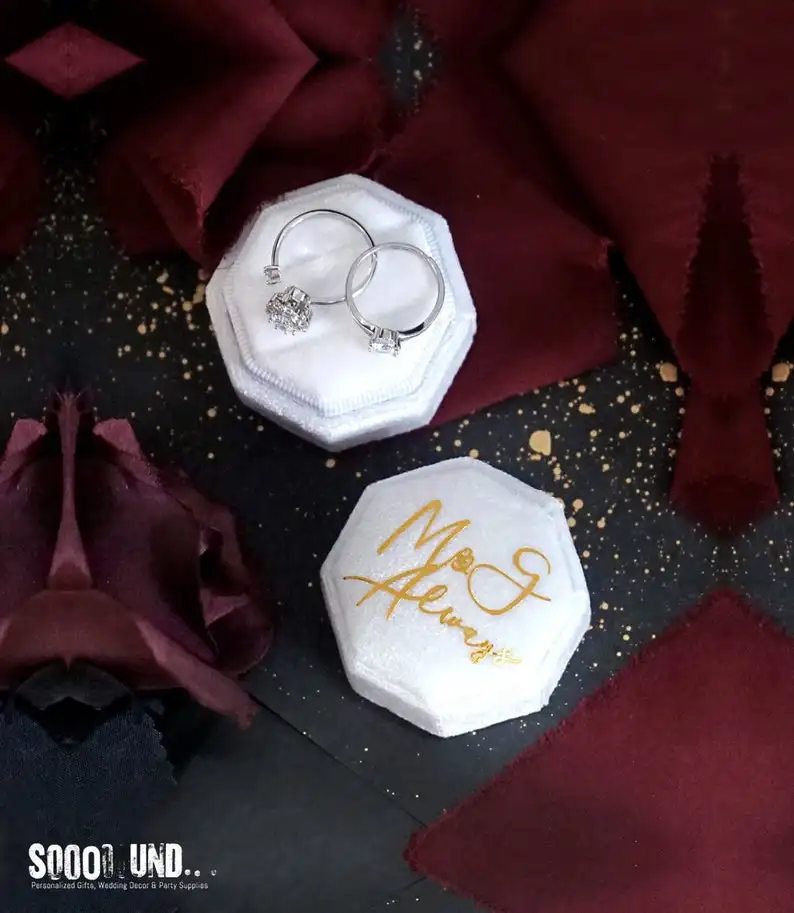 

Бархатная коробка для колец, коробка для обручальных колец, коробка для обручальных колец, коробка для помолвочных колец, коробка для помол...