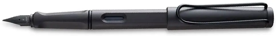 Перьевая ручка Lamy Safari с металлическим зажимом черный матовый перо 17-м |