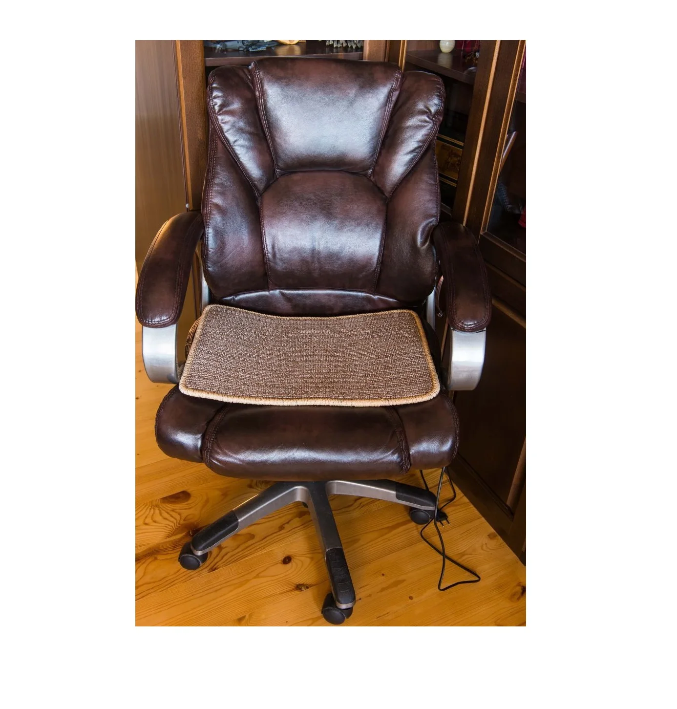 Коврик с подогревом &quotТеплоМакс&quot (для ног рук спины и животных) | Бытовая