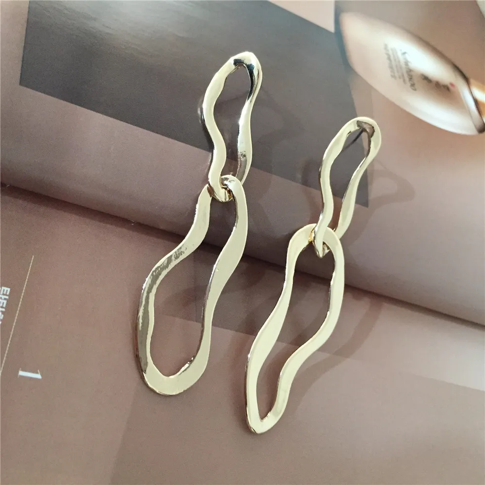 

2022 New Simple Summer Style Drop Earrings Gold Color Hollow Irregular Shape Drop Earrings for Women Statement Jewelry